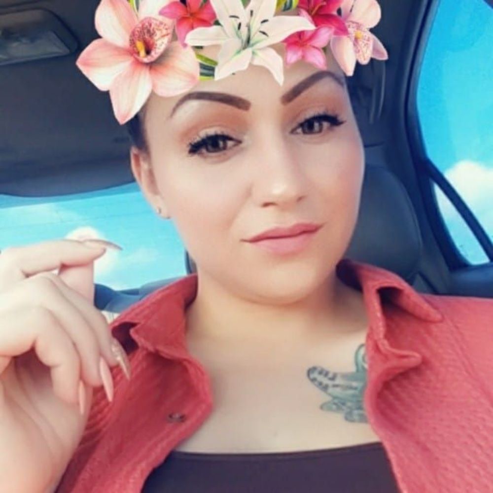 Meet your Posher, Daniela